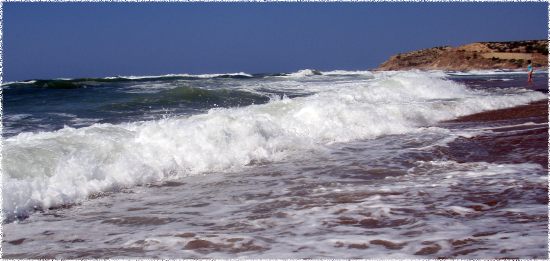 [Onde in spiaggia]