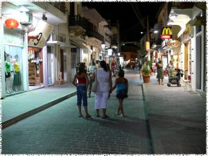 [Rethymno di sera]